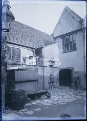 Guildhall: During 1922 Restoration