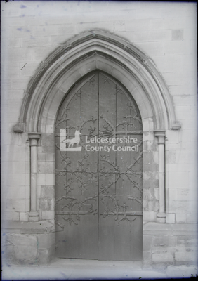 St Margarets Church	Door