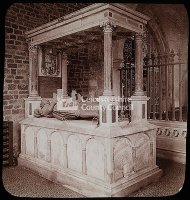 Tomb of Francis Smith and his wife 	