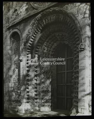 Iffley Church -	 Norman doorway	