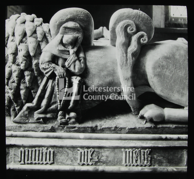 Tomb effigy, Exton