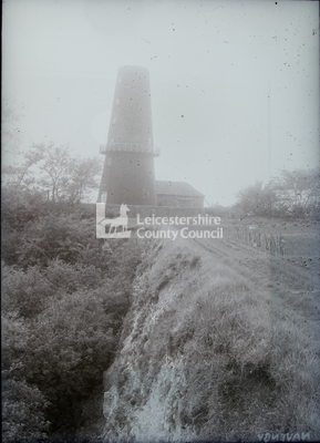 Defunct windmill - Wellingore, Lincolnshire