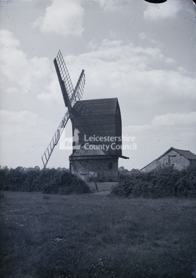 Windmills - Kibworth Harcourt, Leicestershire