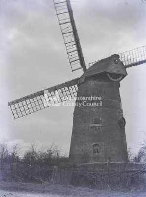Windmill - Houghton On The Hill, Leicestershire