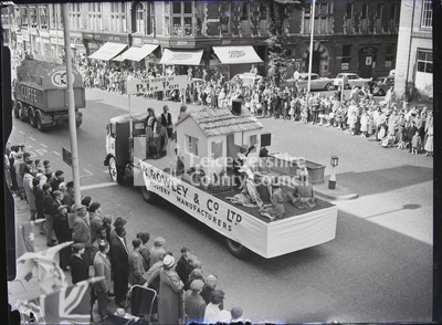 Parade: R. Rowley and Co. float -Lord Mayor's Show 1961