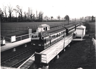 L2378 - Ickenham Halt Station on the electrified Uxbridge Branch