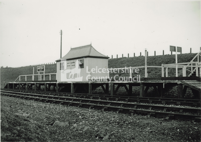 L1346 - Northolt Halt station, Middlesex